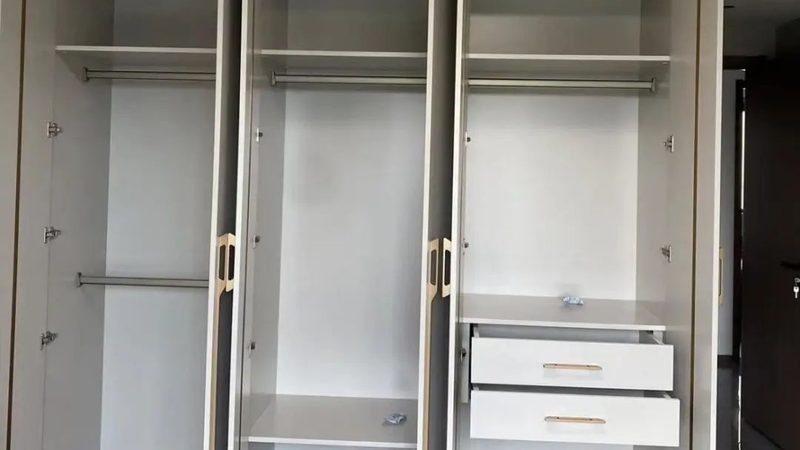 定制橱柜安装师傅与木工师傅：职责与技能大揭秘